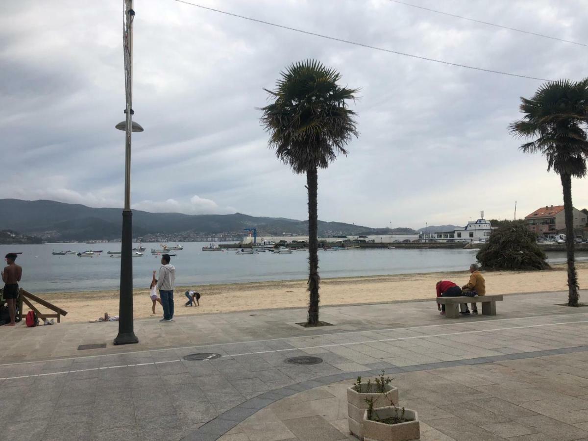 1º - Alojamiento En Pueblo Marinero Nigrán Buitenkant foto